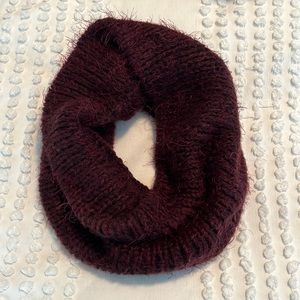 Ann Taylor LOFT Women’s Purple/Maroon Knit Infinity Scarf